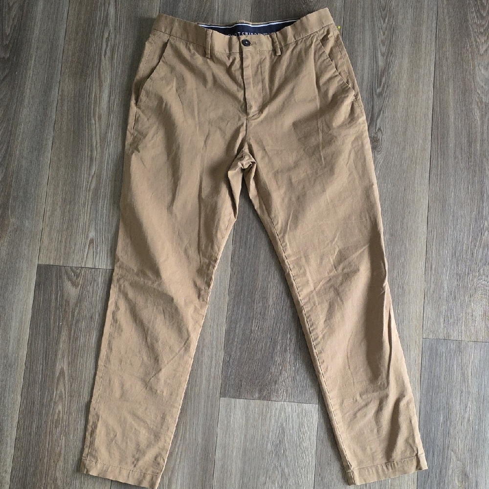 Zara Men's Khaki Chinos